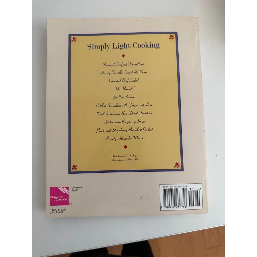Weight Watchers Simply Light Cooking Cookbook 250 Recipes‎ Plume Softcover 1992